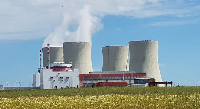 Jaderná elektrárna